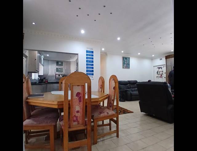 3 BEDROOM HOUSE FOR SALE IN MALVERN